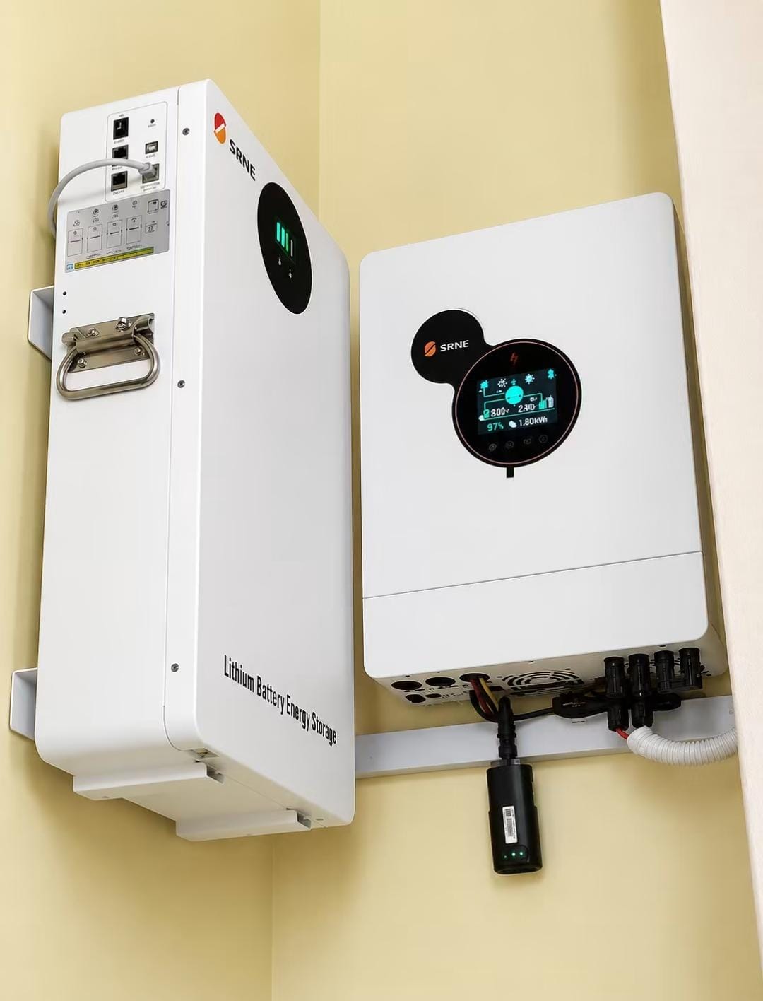 Solar pumping system in Kenya — Solar panels with hybrid controller backup